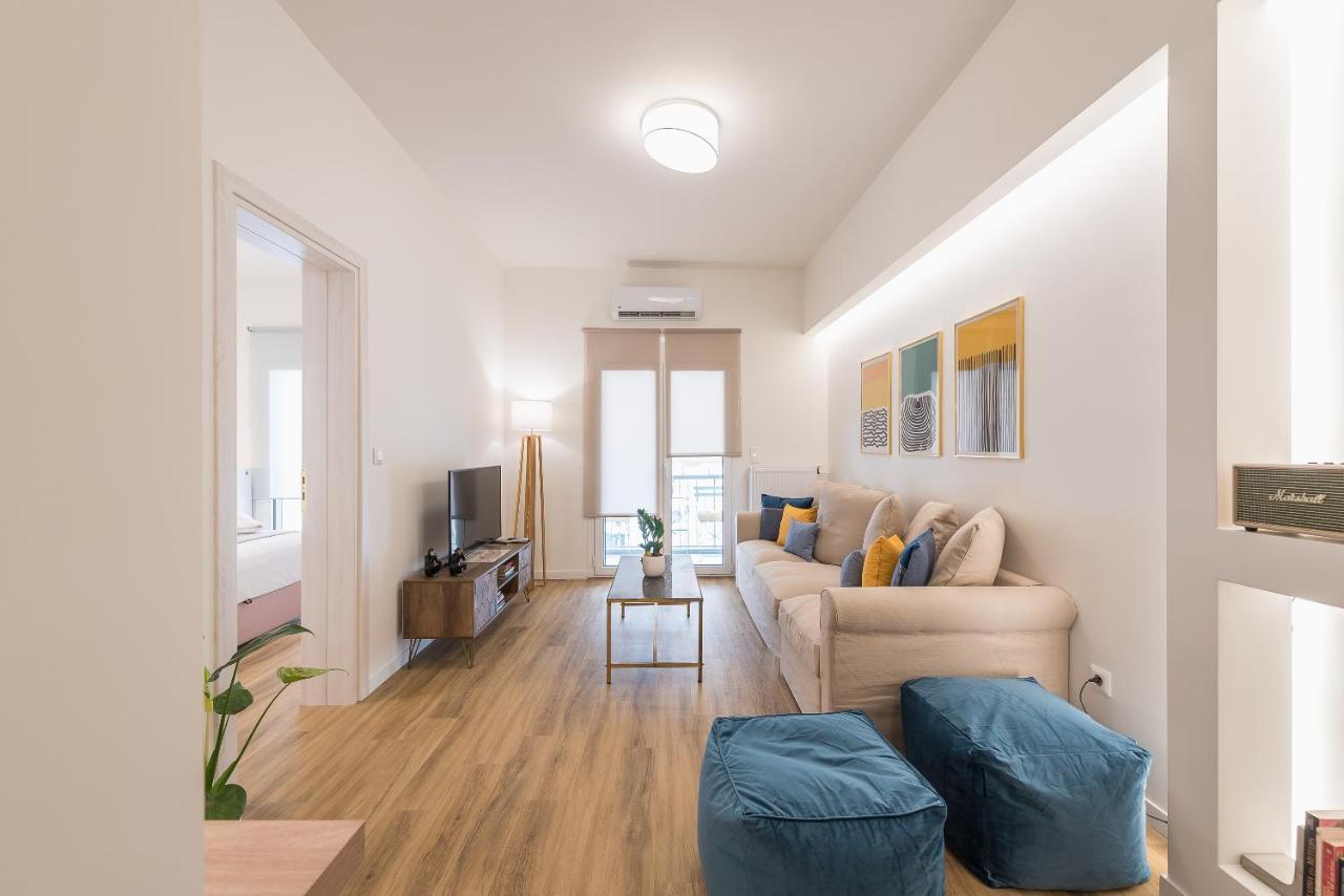 Chic And Comfort Home In Central Athena Bagian luar foto